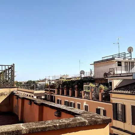 Trastevere White Appartement *